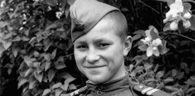 十六岁少年在苏联卫国战争中勇获3枚勋章